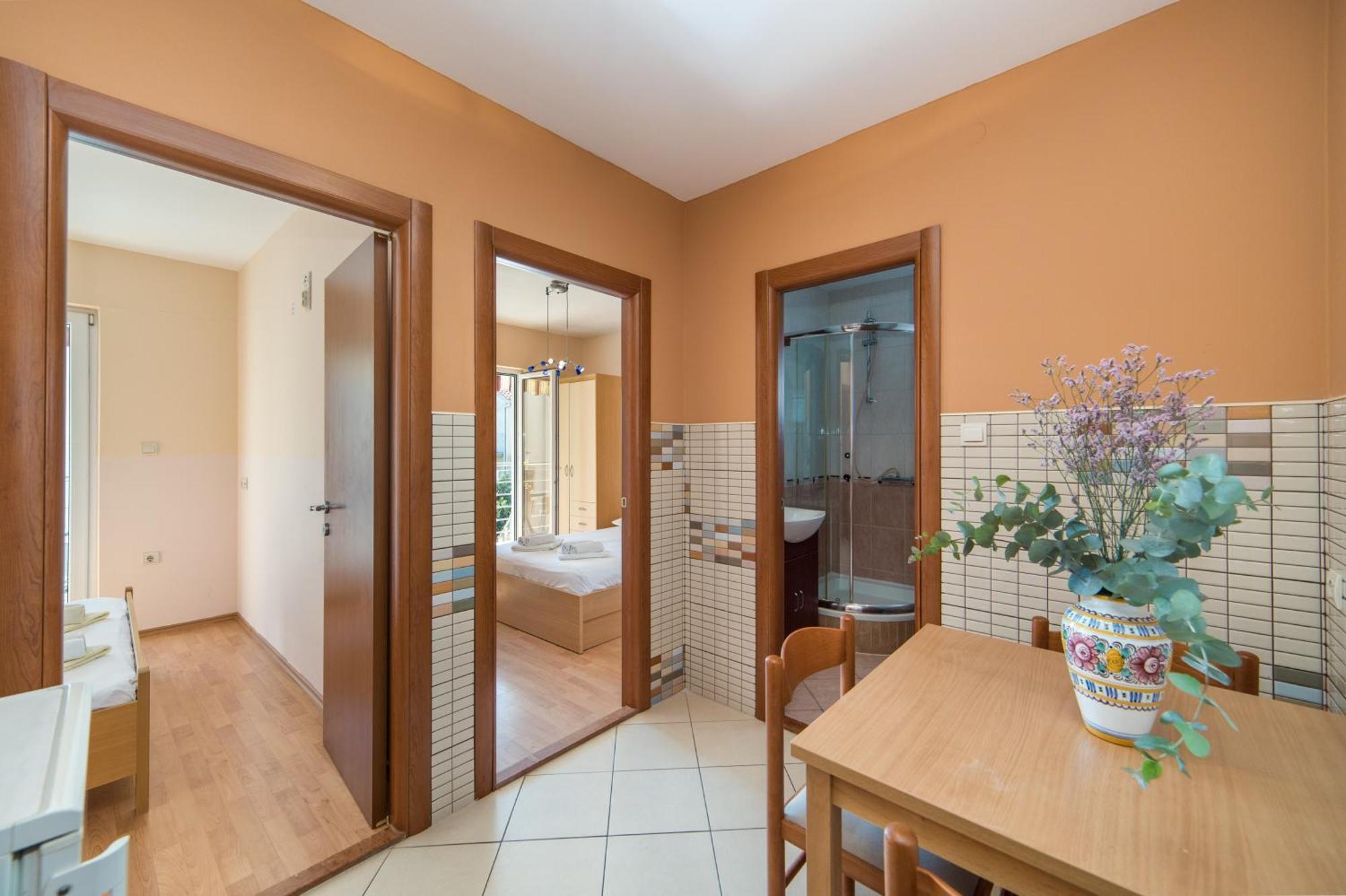 Apartment By The Sea Tucepi, Makarska - 22384 Tucepi