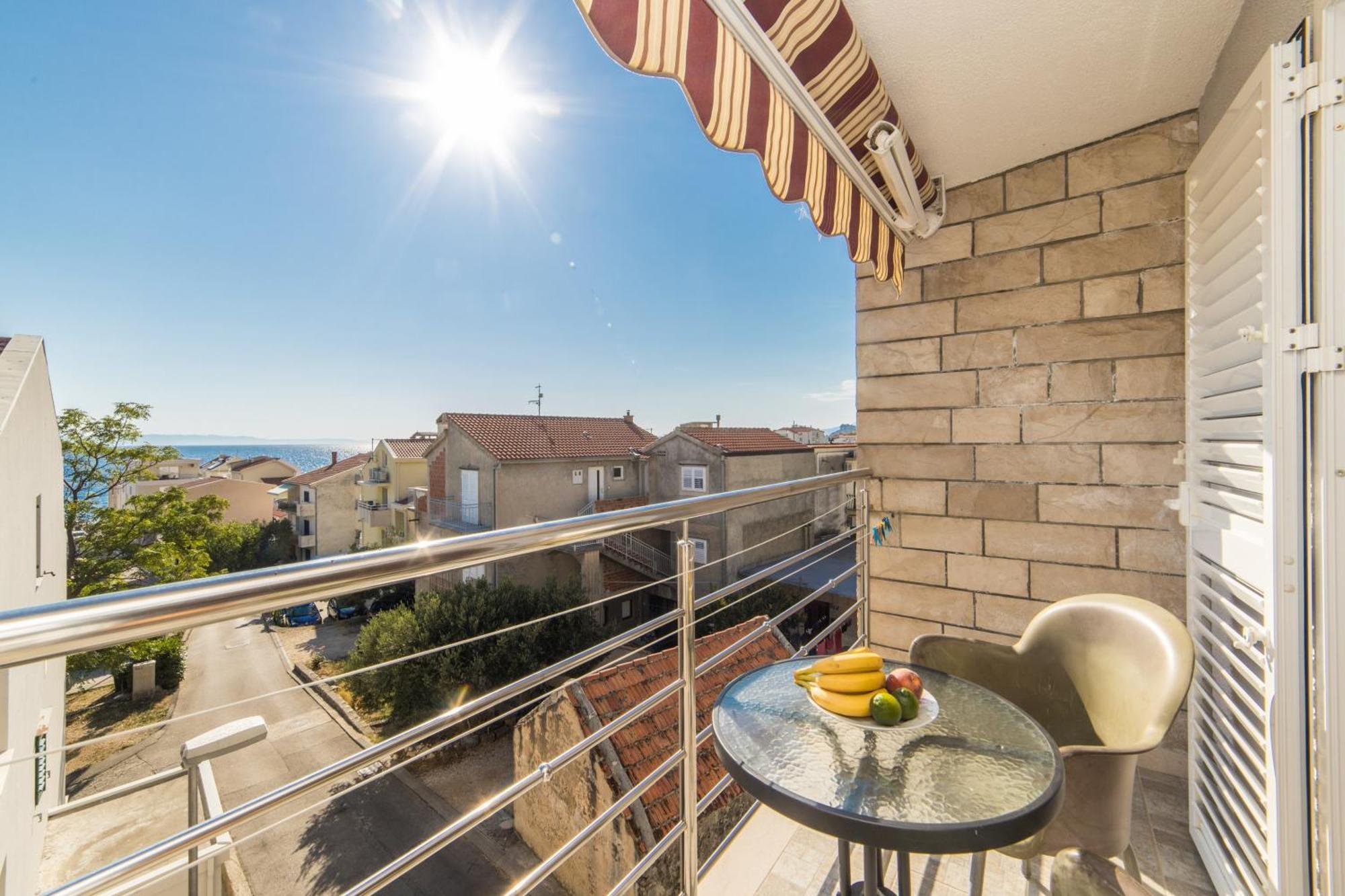 By The Sea Tucepi, Makarska - 22384 Apartment *